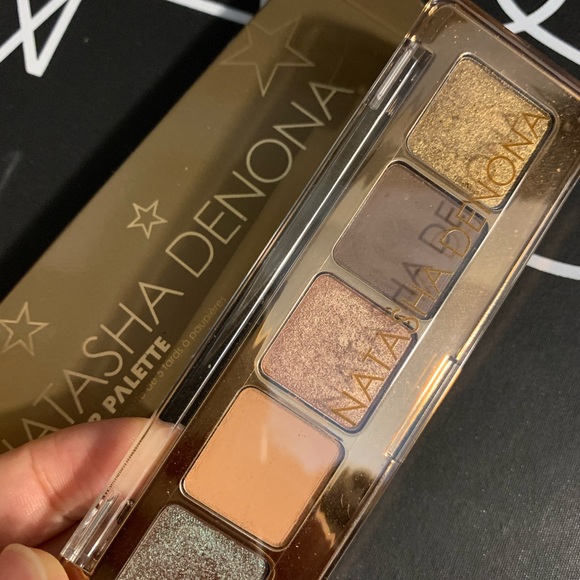 Natasha Denona eyeshadow palette mini star